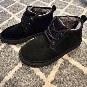 UGG Black Ankle Boots Suede Minimalist